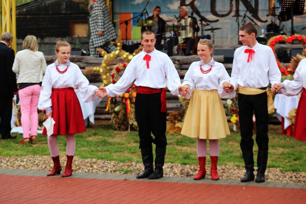 W Kunicach dziękowali za plony