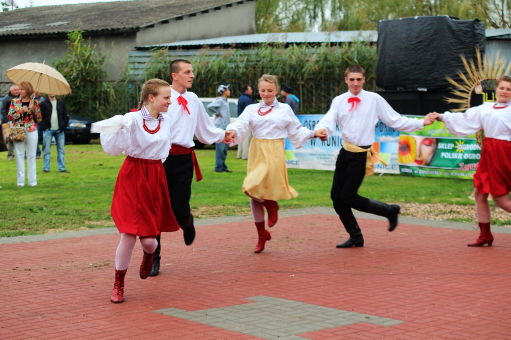 W Kunicach dziękowali za plony