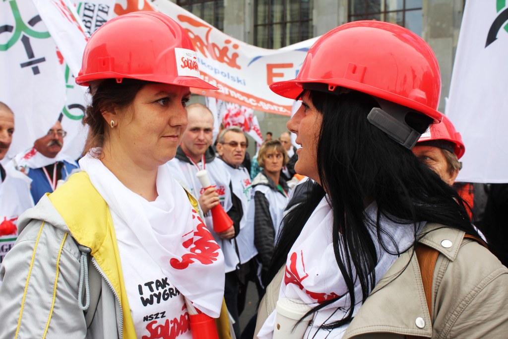 Ponad 100 tysięcy manifestantów w Warszawie