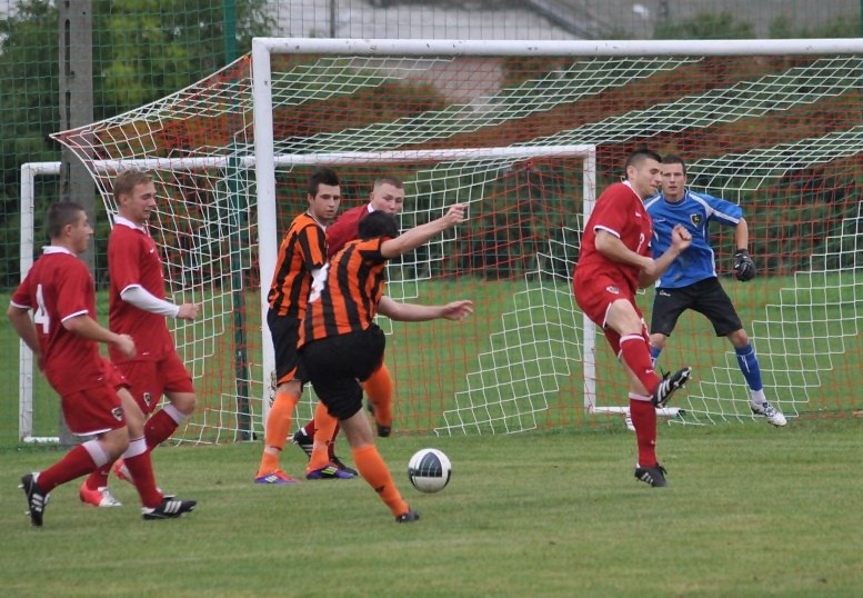 IV liga: Orkan - Karkonosze 1:2