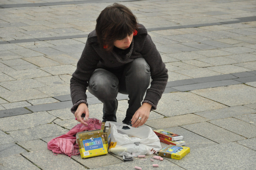 Galeria Sztuki odrysowała cień pomnika