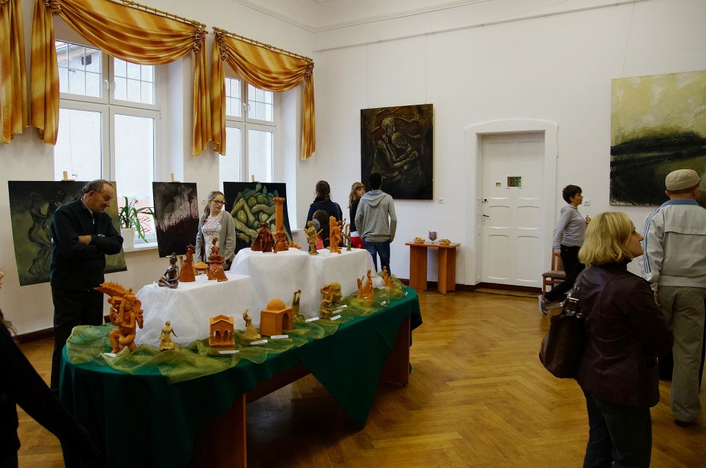 Otwarcie wystawy kół plastycznych i ceramicznych