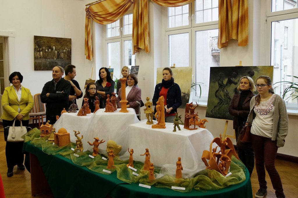 Otwarcie wystawy kół plastycznych i ceramicznych