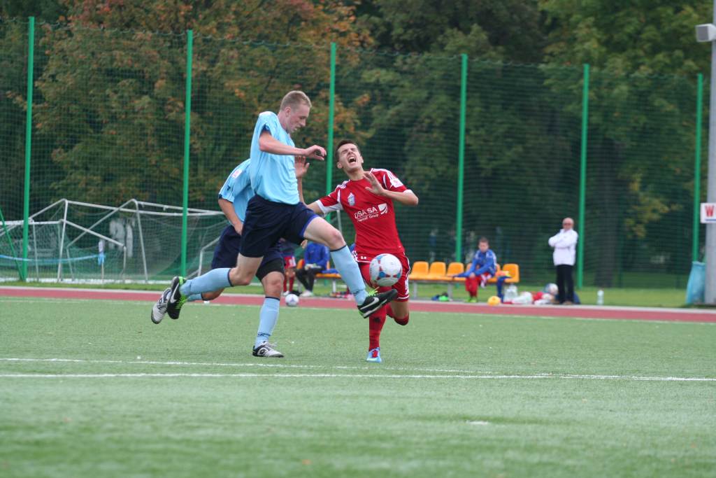 CLJ: Miedź Legnica - UKS Ruch Chorzów 2:1