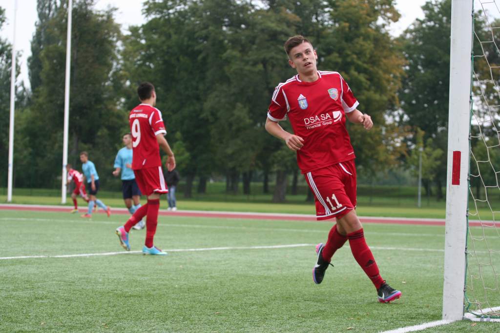 CLJ: Miedź Legnica - UKS Ruch Chorzów 2:1