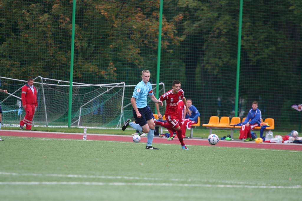 CLJ: Miedź Legnica - UKS Ruch Chorzów 2:1