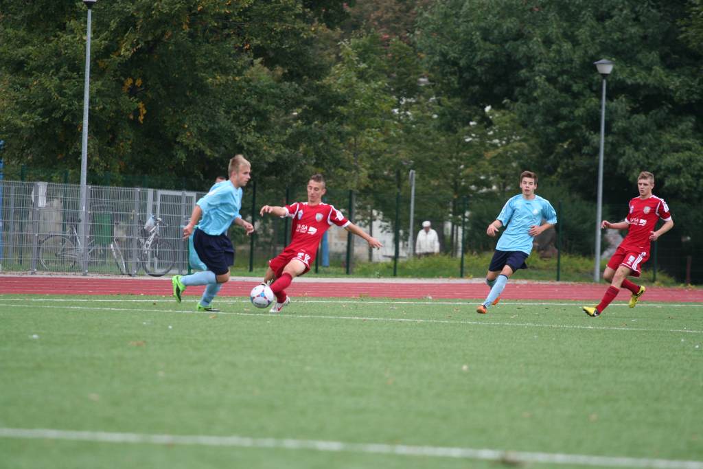 CLJ: Miedź Legnica - UKS Ruch Chorzów 2:1