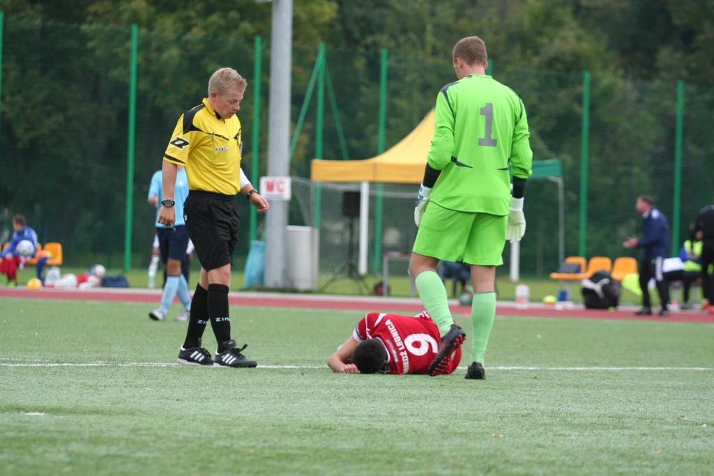CLJ: Miedź Legnica - UKS Ruch Chorzów 2:1