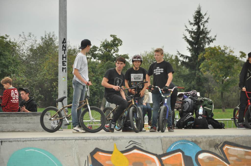 Oficjalne otwarcie skateparku
