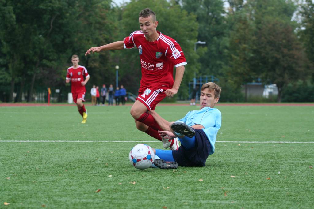 CLJ: Miedź Legnica - UKS Ruch Chorzów 2:1