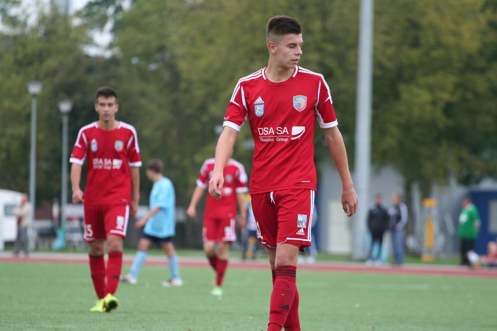 CLJ: Miedź Legnica - UKS Ruch Chorzów 2:1