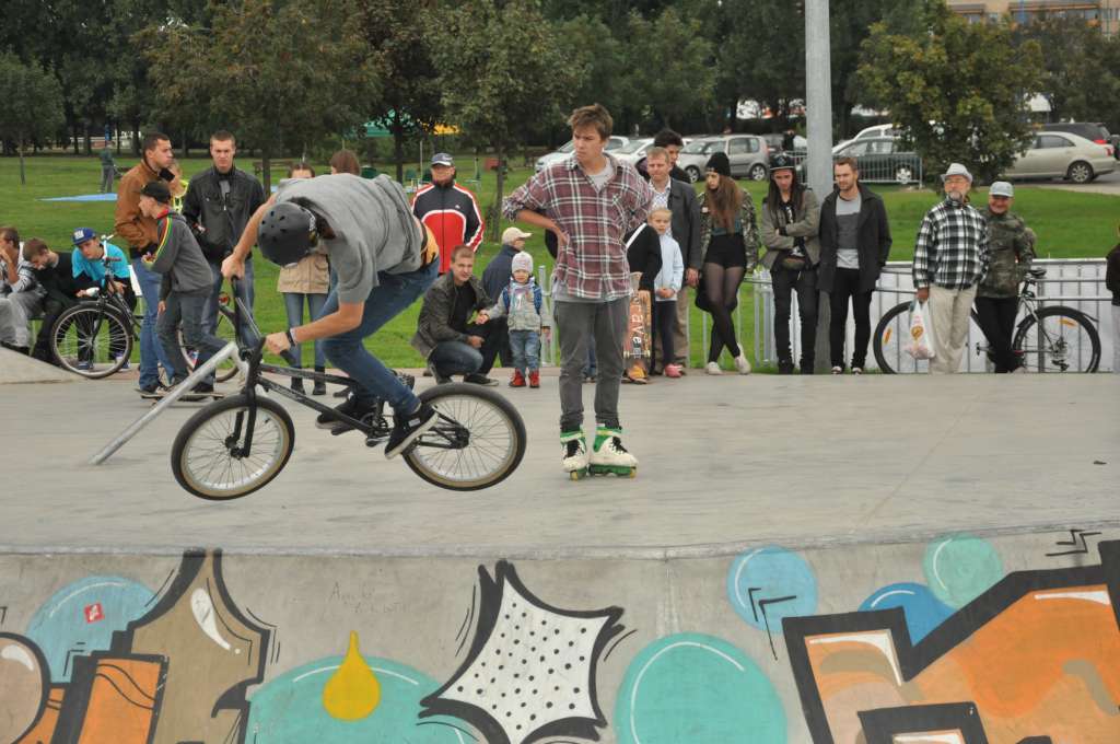 Oficjalne otwarcie skateparku