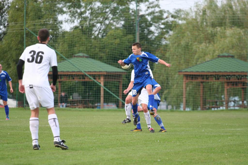 Okręgówka: Mewa - Arkon 1:4