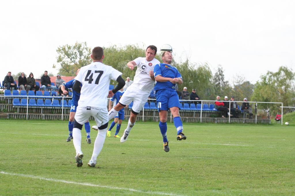 Okręgówka: Mewa - Arkon 1:4