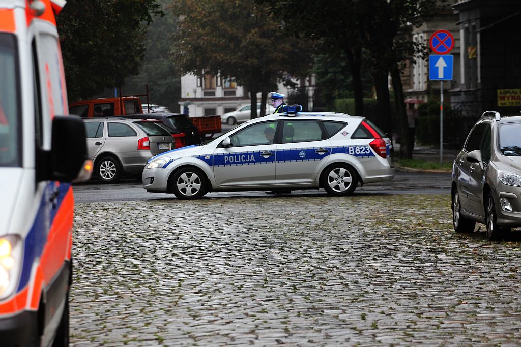 Uczelnia w ogniu! Zapaliło się poddasze PWSZ cz1