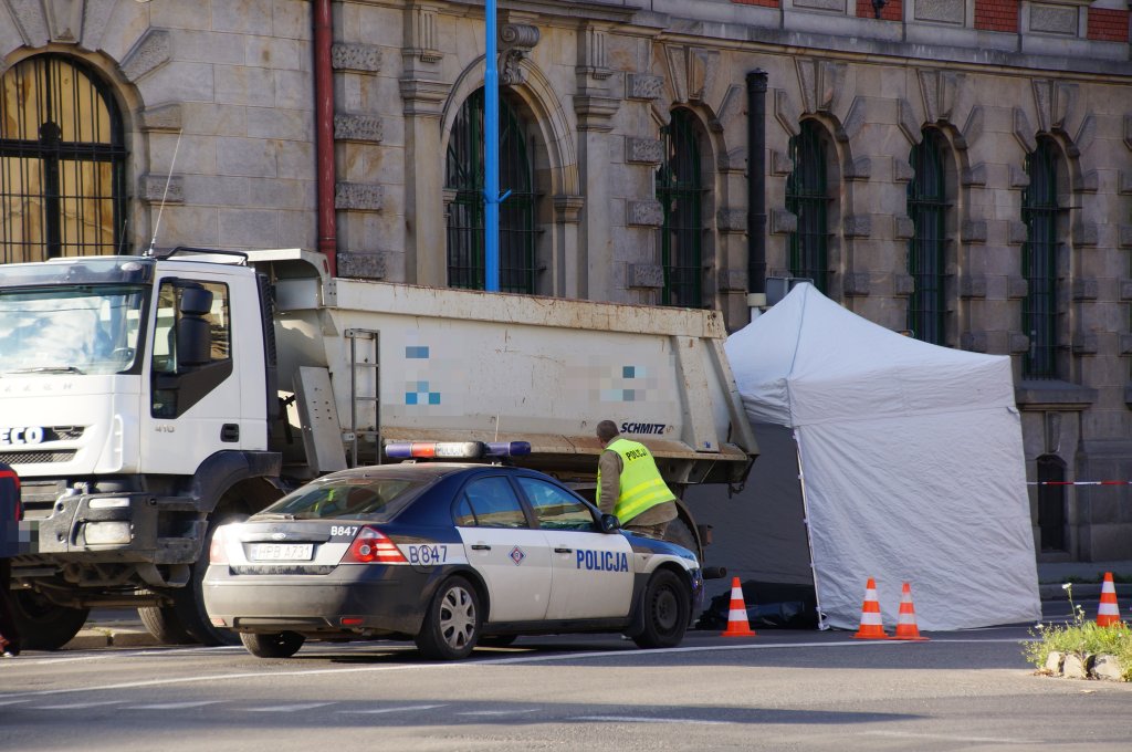 Śmierć na pasach w centrum miasta