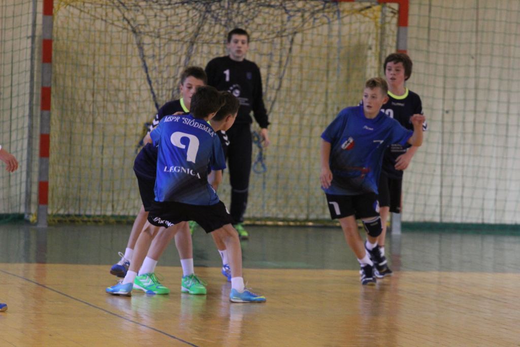 UKS Dziewiątka Legnica - MSPR Siódemka Legnica 28:25