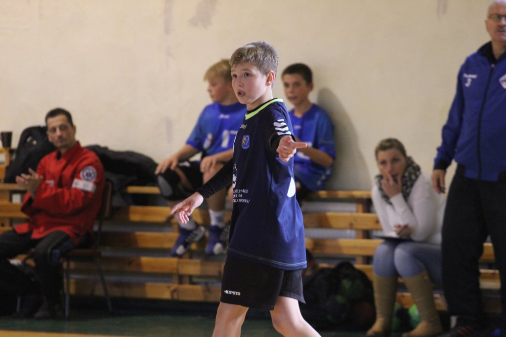 UKS Dziewiątka Legnica - MSPR Siódemka Legnica 28:25