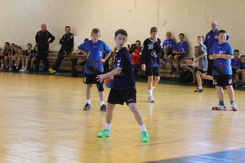 UKS Dziewiątka Legnica - MSPR Siódemka Legnica 28:25