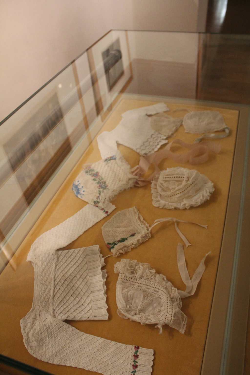 Dawna moda dziecięca XVII-XX w.