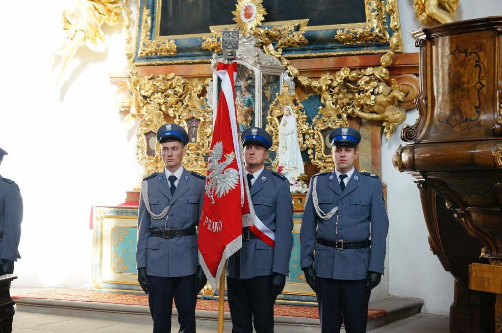 Dolnośląscy policjanci modlili się w Legnickim Polu