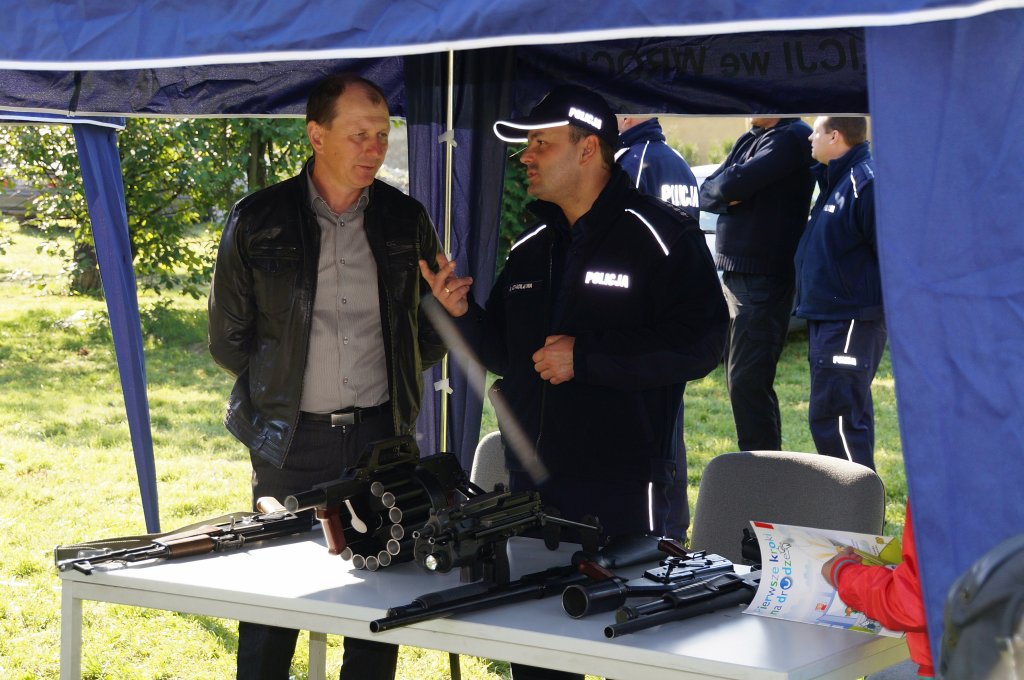 Dolnośląscy policjanci modlili się w Legnickim Polu