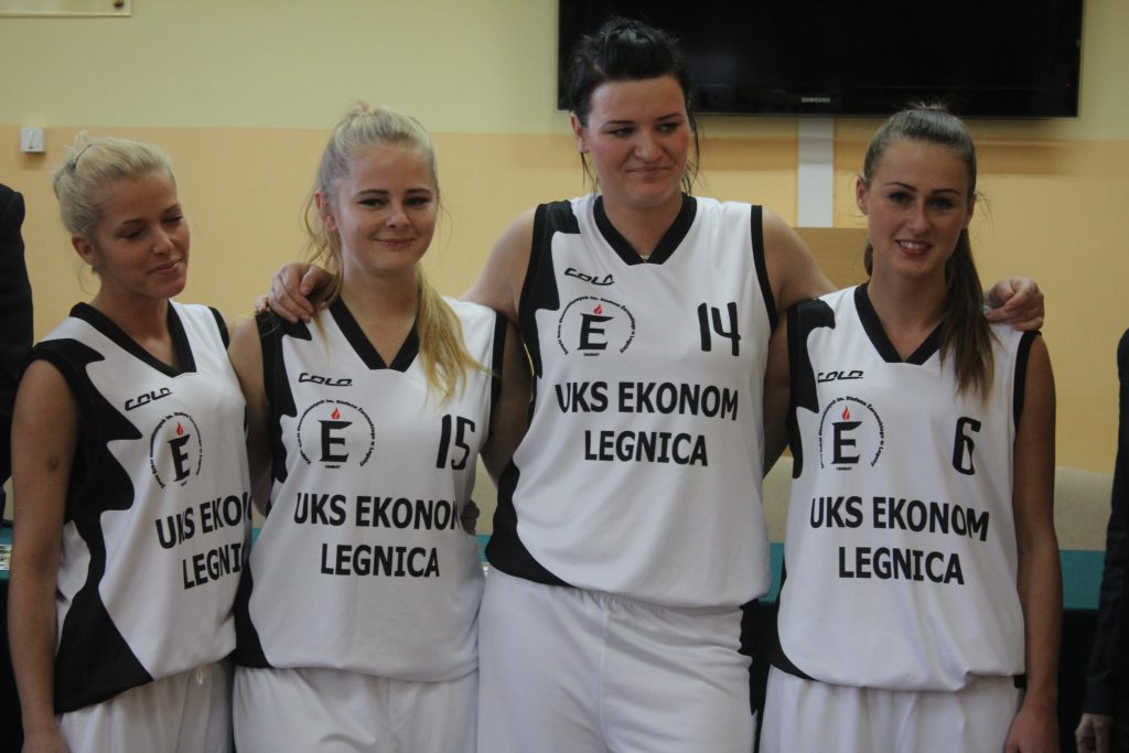Koszykarki Ekonoma zadebiutują w lidze