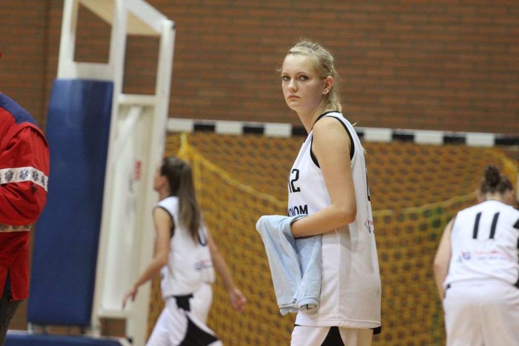 UKS Ekonom przegrał, ale wstydu nie przyniósł