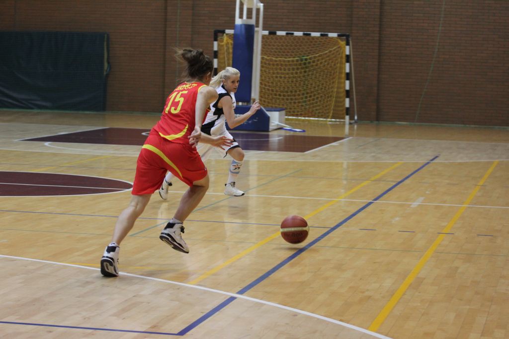 UKS Ekonom przegrał, ale wstydu nie przyniósł