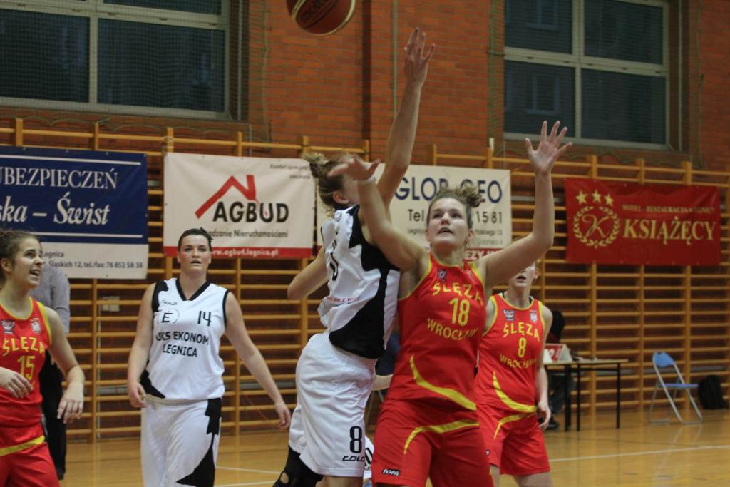 UKS Ekonom przegrał, ale wstydu nie przyniósł