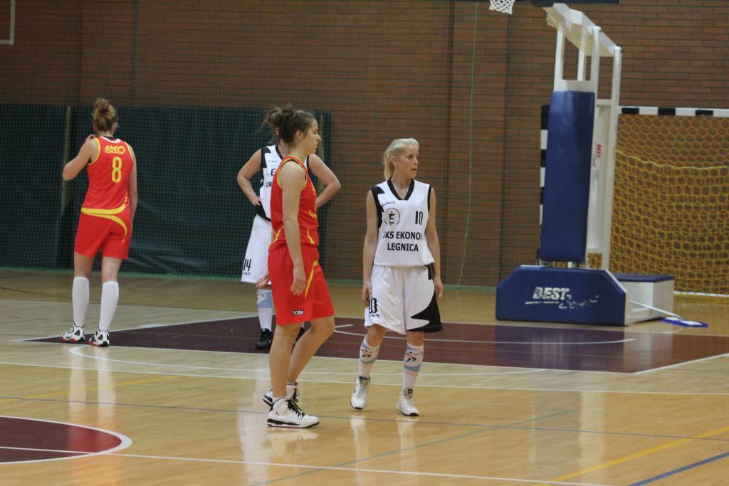 UKS Ekonom przegrał, ale wstydu nie przyniósł