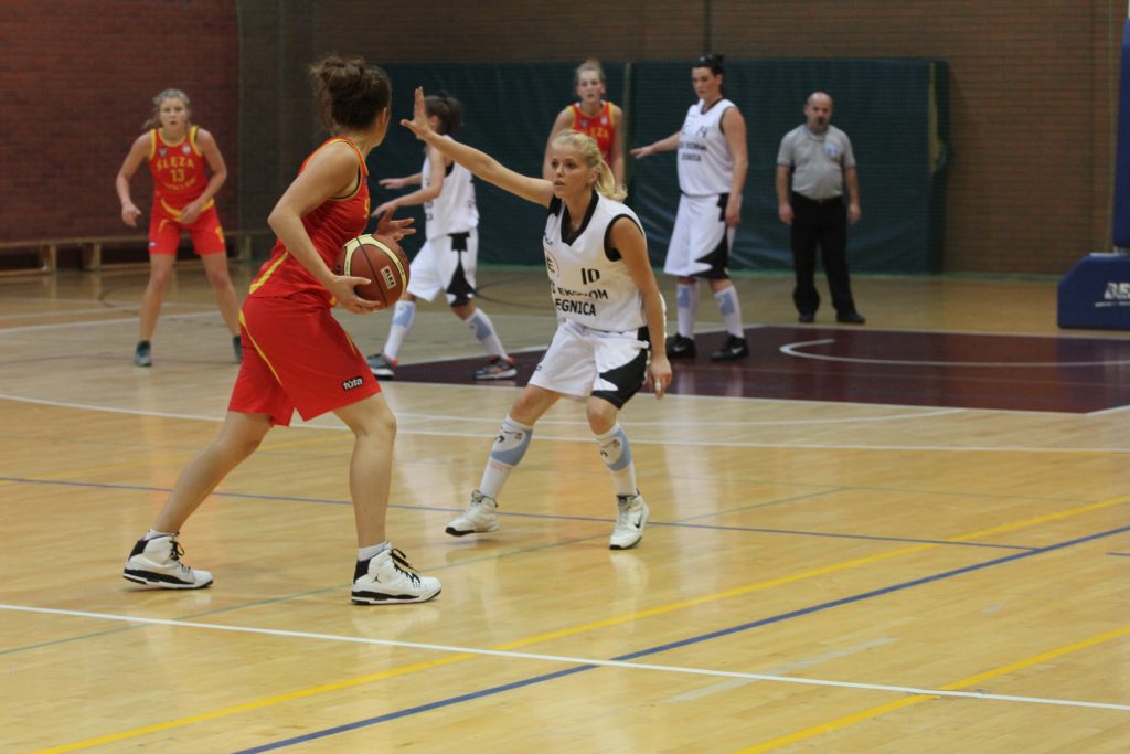 UKS Ekonom przegrał, ale wstydu nie przyniósł