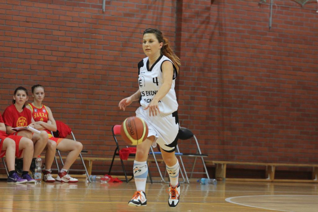 UKS Ekonom przegrał, ale wstydu nie przyniósł