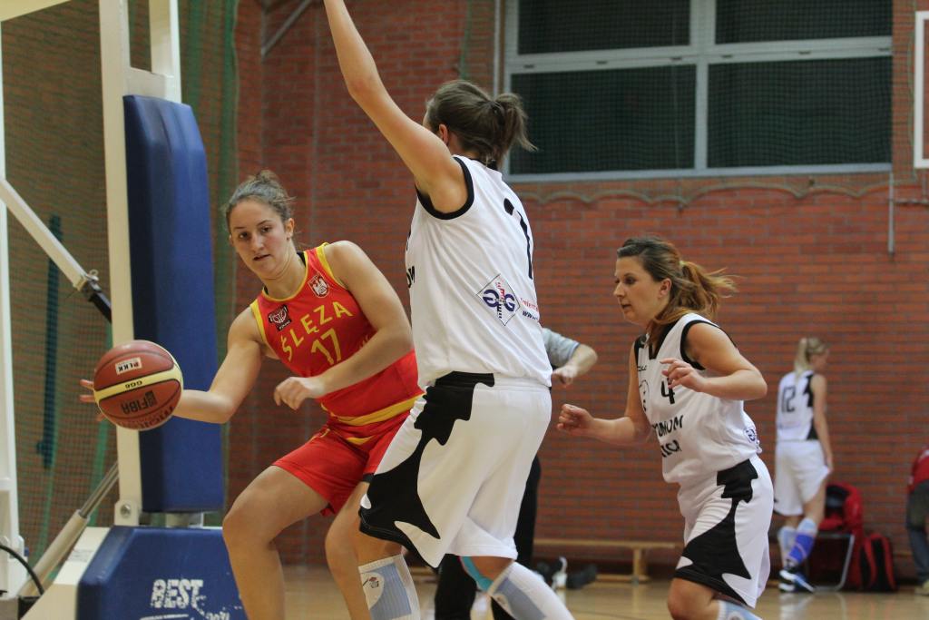 UKS Ekonom przegrał, ale wstydu nie przyniósł