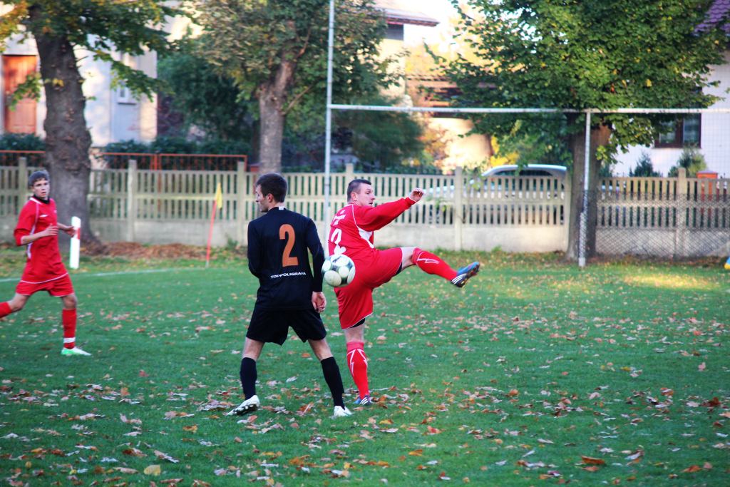 Okręgówka: KS Legnickie Pole  -  Zryw 3:2