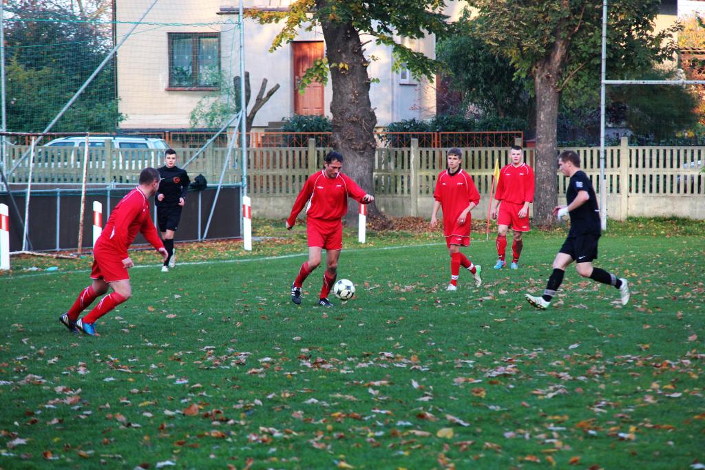 Okręgówka: KS Legnickie Pole  -  Zryw 3:2
