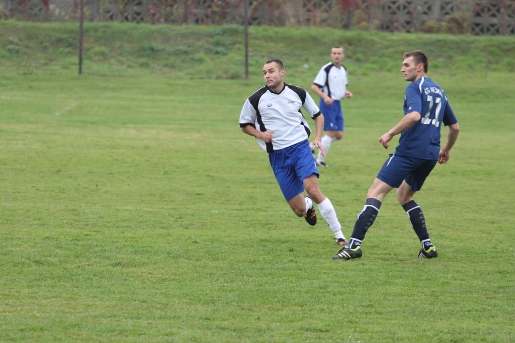 Klas A: Albatros - GKS Męcinka 0:3