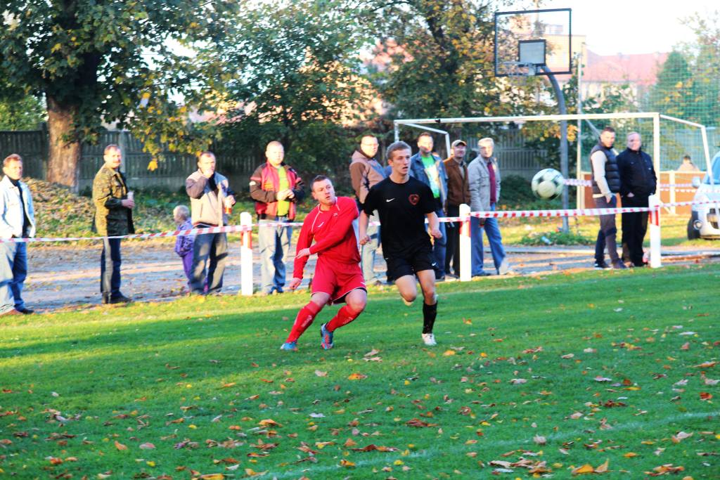 Okręgówka: KS Legnickie Pole  -  Zryw 3:2