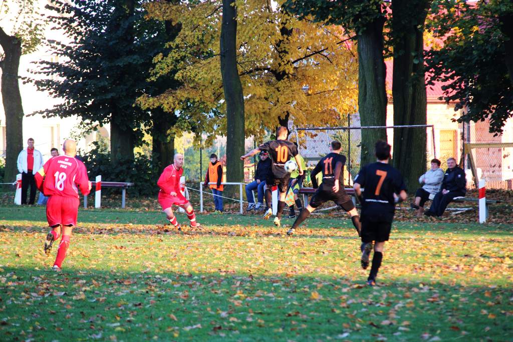 Okręgówka: KS Legnickie Pole  -  Zryw 3:2