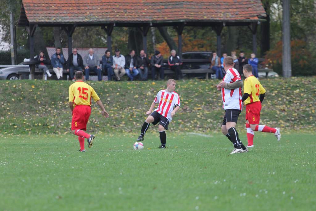 Klasa B: Błękitni - Kaczawa II 1:1