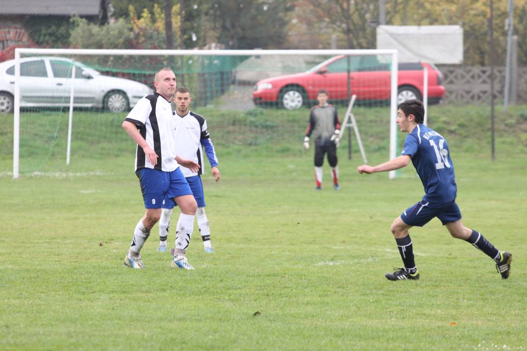 Klas A: Albatros - GKS Męcinka 0:3
