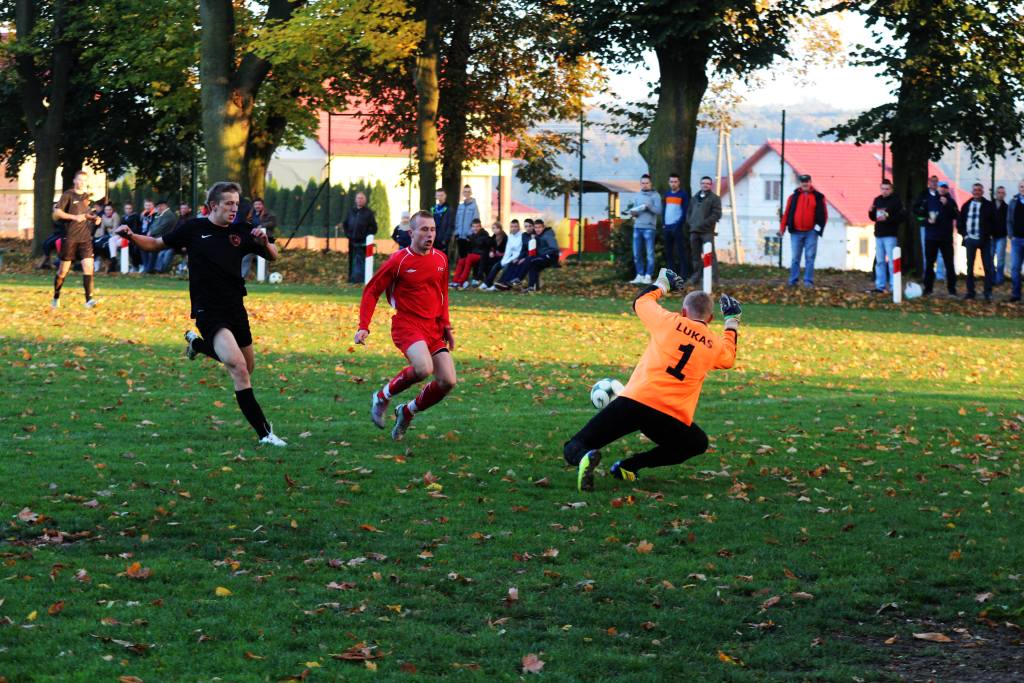 Okręgówka: KS Legnickie Pole  -  Zryw 3:2