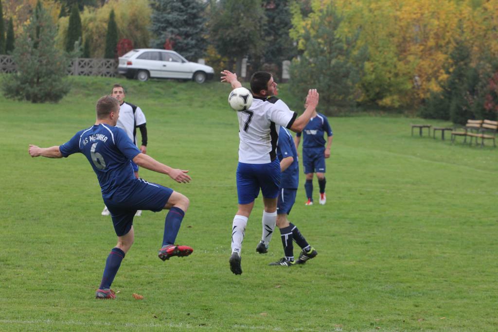 Klas A: Albatros - GKS Męcinka 0:3