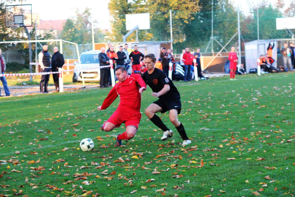 Okręgówka: KS Legnickie Pole  -  Zryw 3:2
