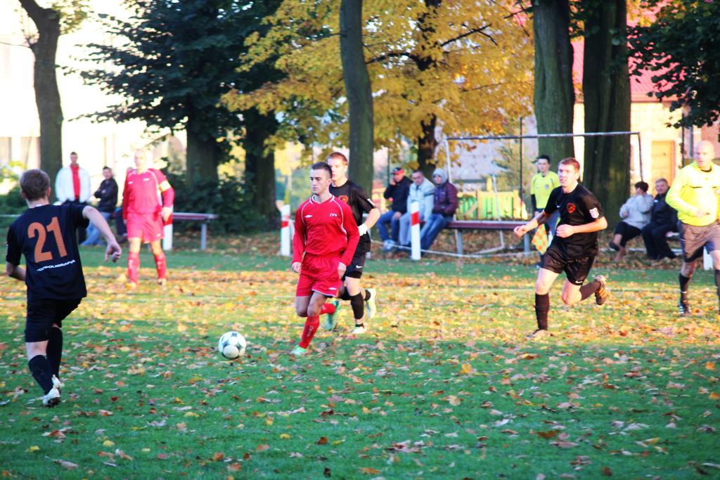 Okręgówka: KS Legnickie Pole  -  Zryw 3:2