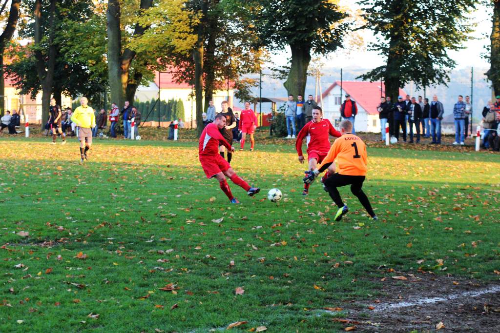 Okręgówka: KS Legnickie Pole  -  Zryw 3:2