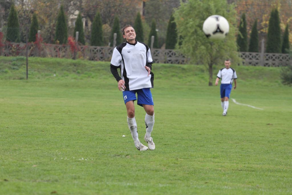 Klas A: Albatros - GKS Męcinka 0:3