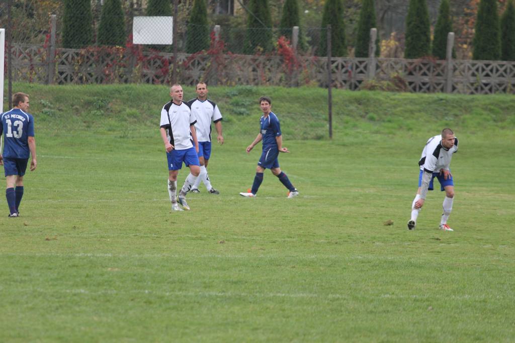 Klas A: Albatros - GKS Męcinka 0:3