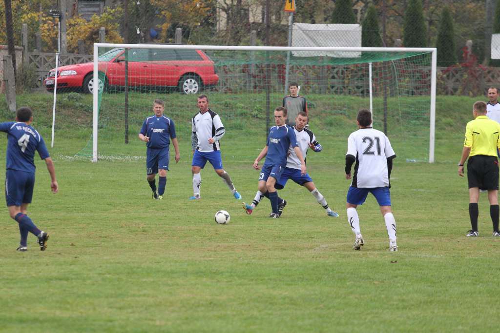 Klas A: Albatros - GKS Męcinka 0:3