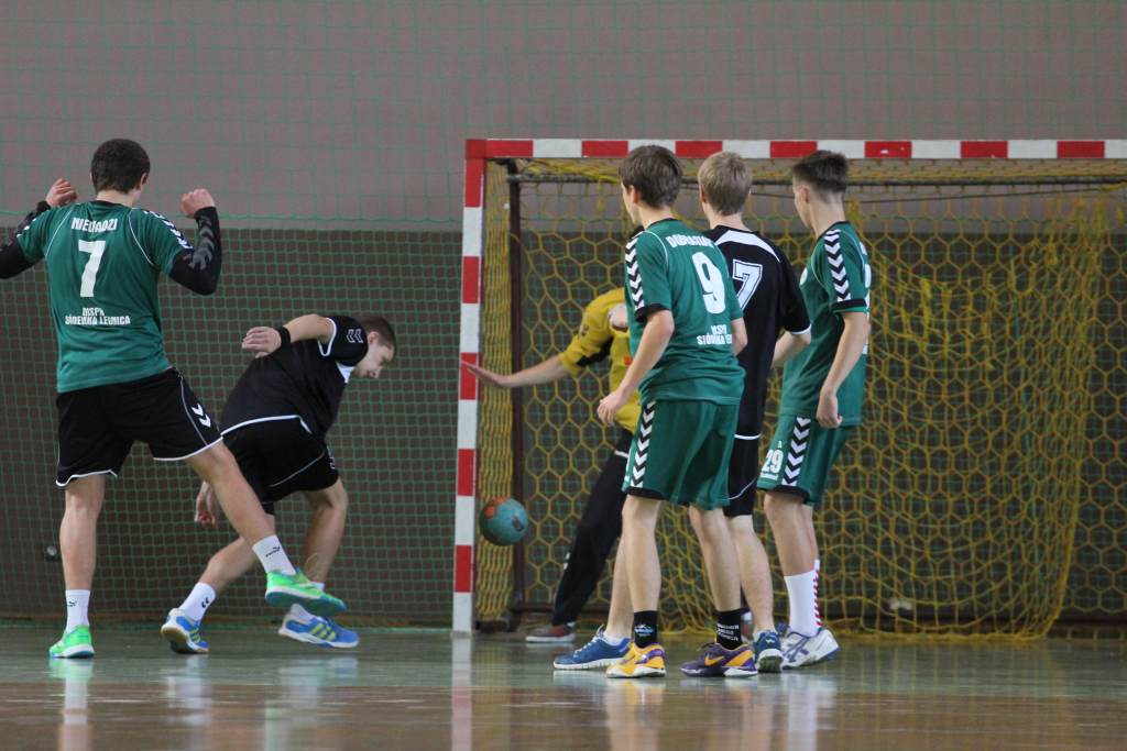 Junior młodszy: Siódemka -SPR Oleśnica 52:8